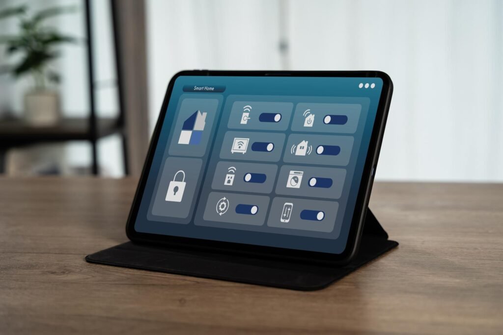 IPTV intégré dans smart home tableau de bord domotique contrôle TV